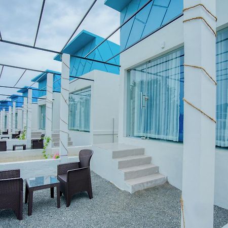 Seaborne Beach Resort 오로빌 외부 사진