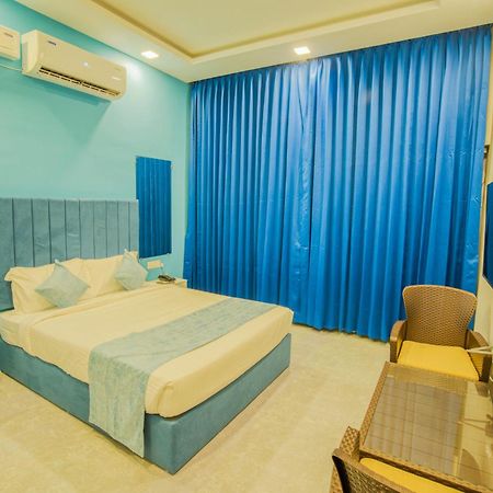 Seaborne Beach Resort 오로빌 외부 사진