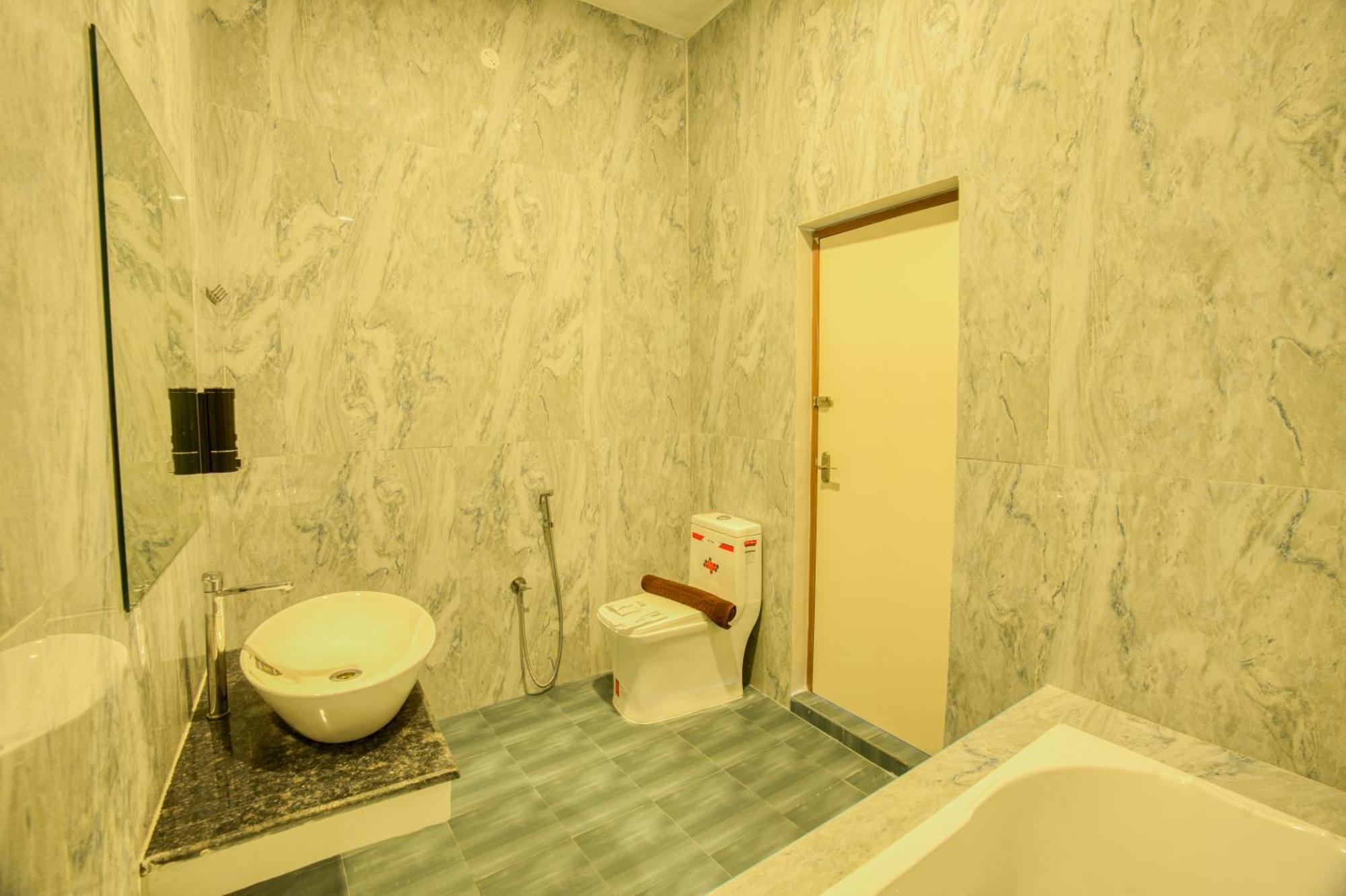 Seaborne Beach Resort 오로빌 외부 사진
